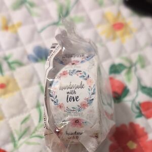 500 Count Handmade with Love Floral Design Stickers New